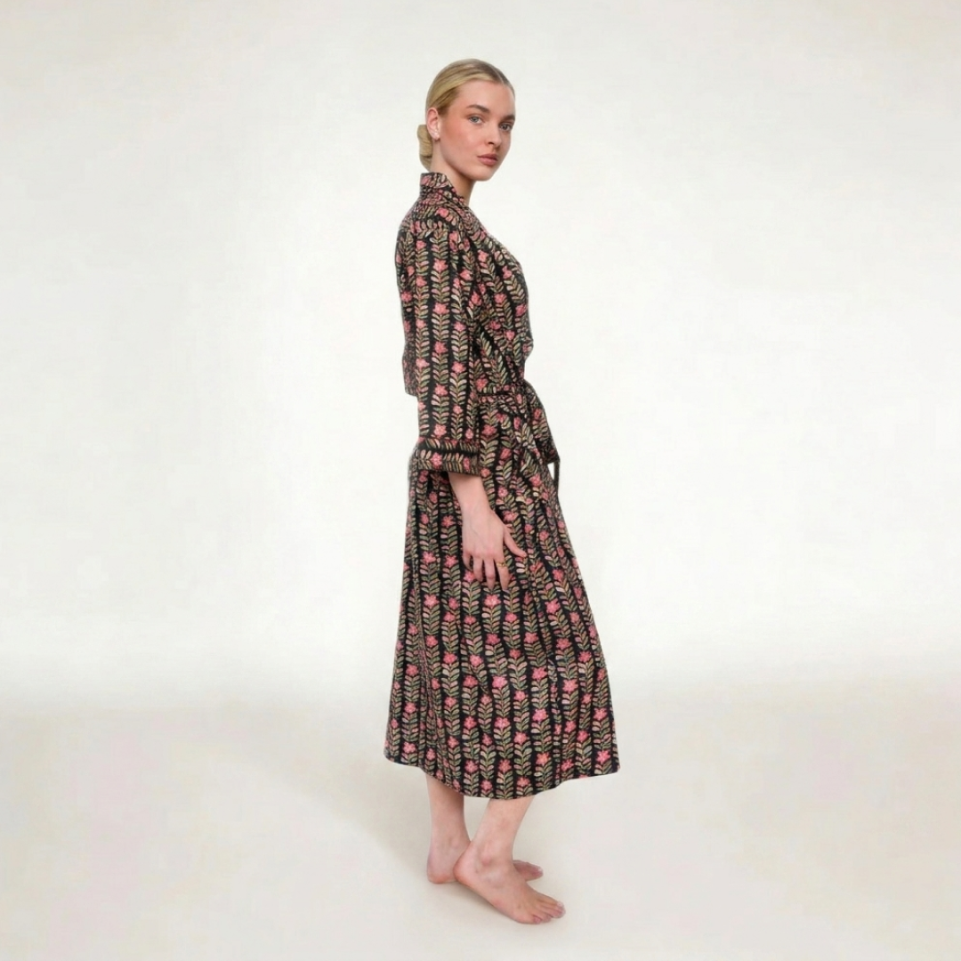 ROBE "NOIR GARDEN"
